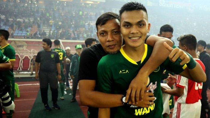 Rachmat Irianto Incar Gelar Juara Bersama Persib untuk Lampaui Prestasi Sang Ayah