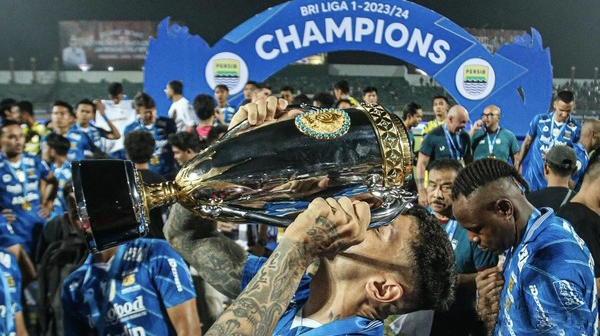 Bojan Hodak Bawa Persib Juara BRI Liga 1