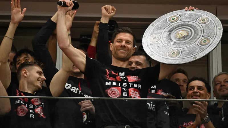 Xabi Alonso Persembahkan Trofi Piala Super Jerman 2024 untuk Bayer Leverkusen