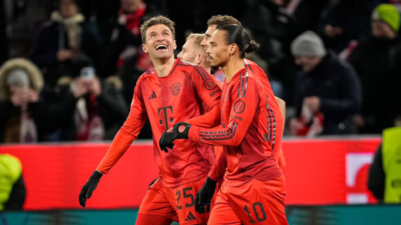 Bayern Munich Tampil Dominan, Lumat Augsburg 3-0 di Allianz Arena